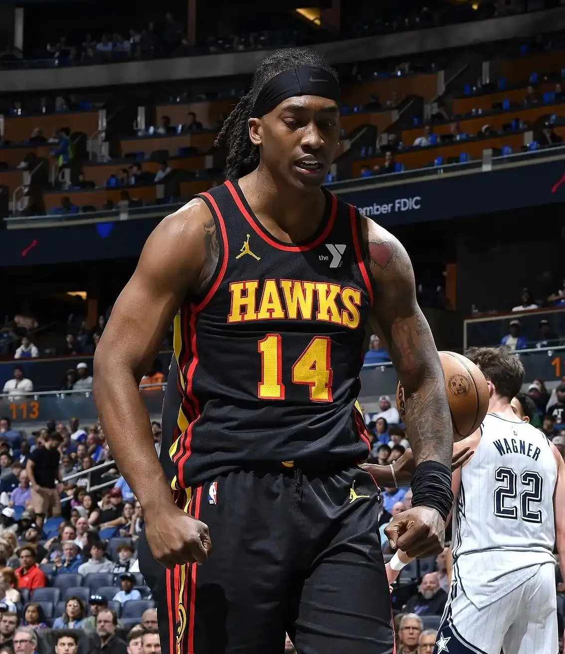 PG电子官方-老鹰队逆袭快船，升至东部第三