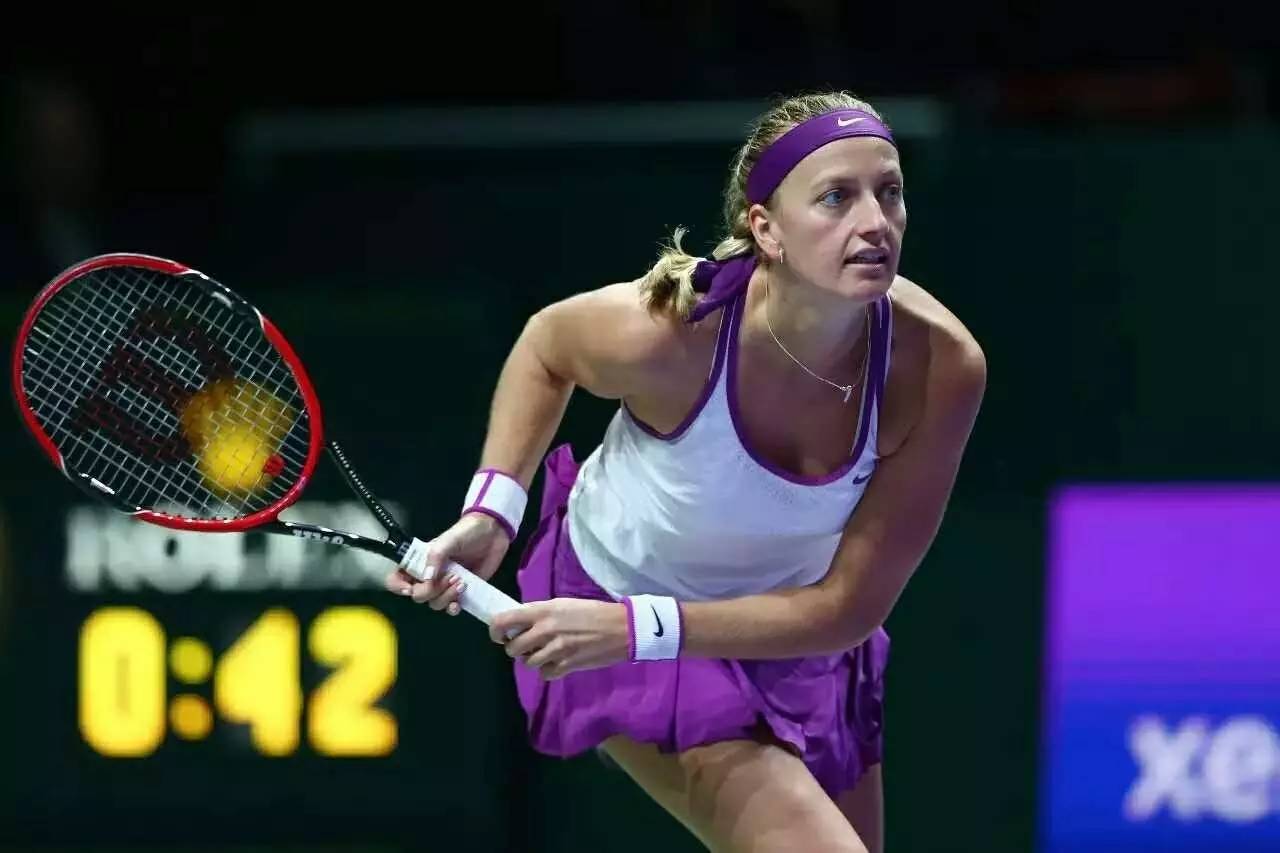 PG电子线上登入-顶级对决:场上各展神通,谁将成为赛场的霸主的简单介绍