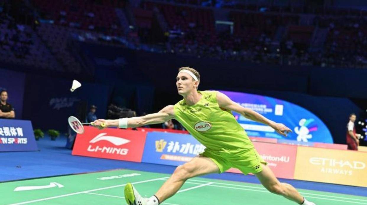 PG电子游戏-泰国队险胜马来西亚队，安赛龙统治全场的简单介绍