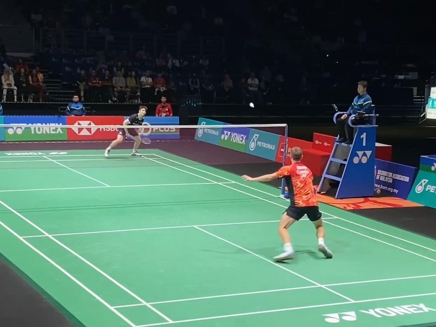 PG电子游戏-泰国队险胜马来西亚队，安赛龙统治全场的简单介绍