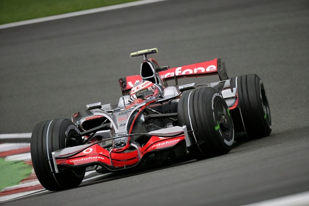 PG中国登录入口-迈凯伦绝杀梅赛德斯，塞恩斯状态火热的简单介绍